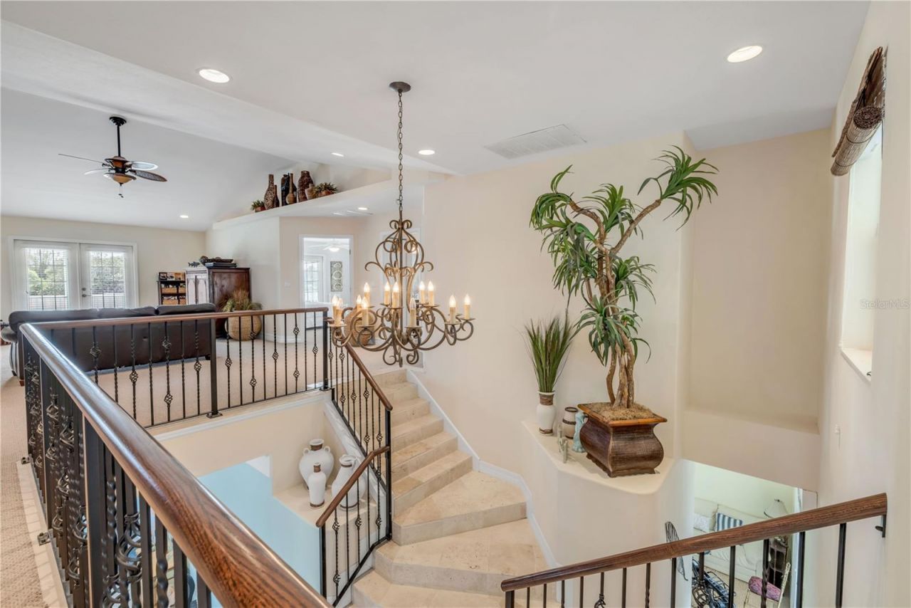 708 Ocean Avenue, New Smyrna Beach, FL 32169 Photo