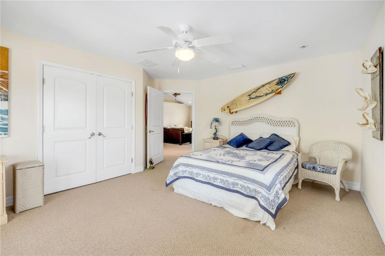 708 Ocean Avenue, New Smyrna Beach, FL 32169 Photo