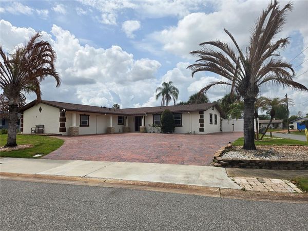 852 IBSEN AVENUE , ORLANDO, FL 32809