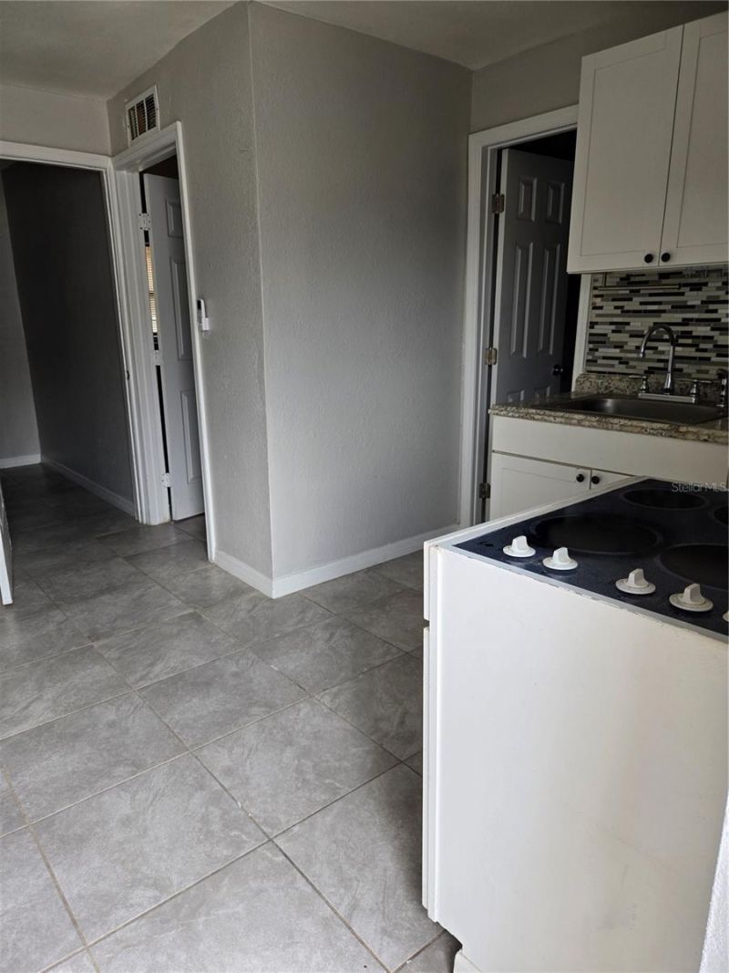 852 Ibsen Avenue , Orlando, FL 32809 Photo