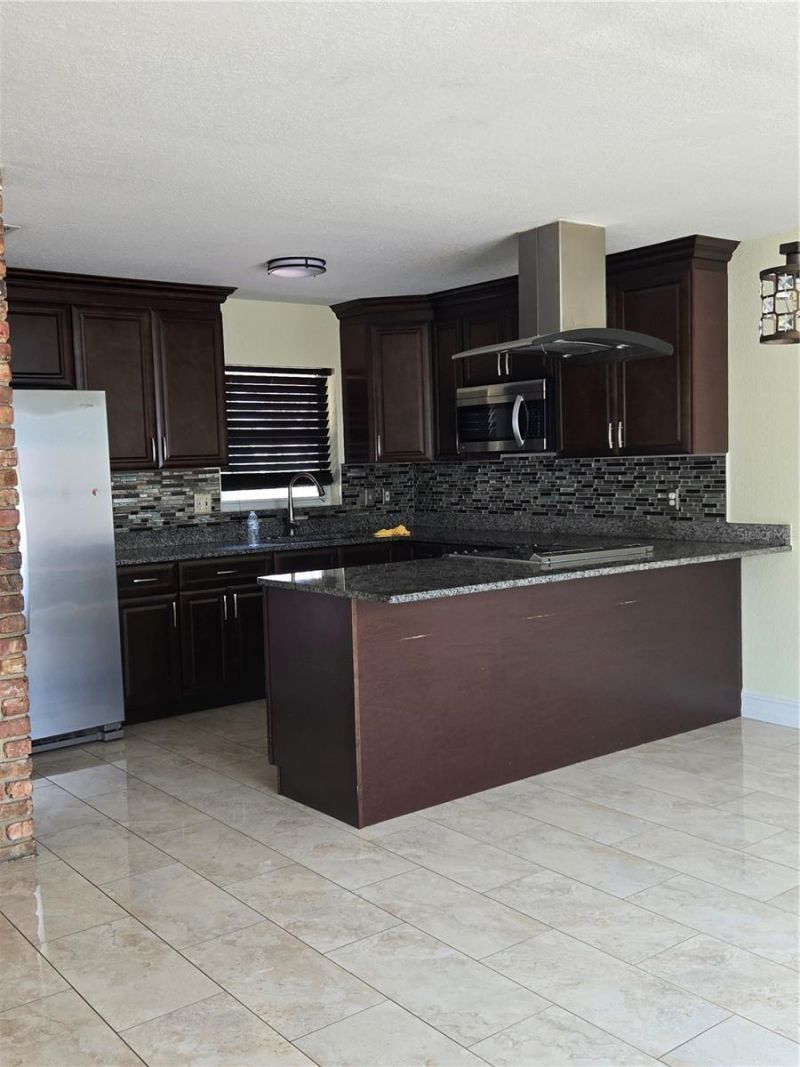 852 Ibsen Avenue , Orlando, FL 32809 Photo