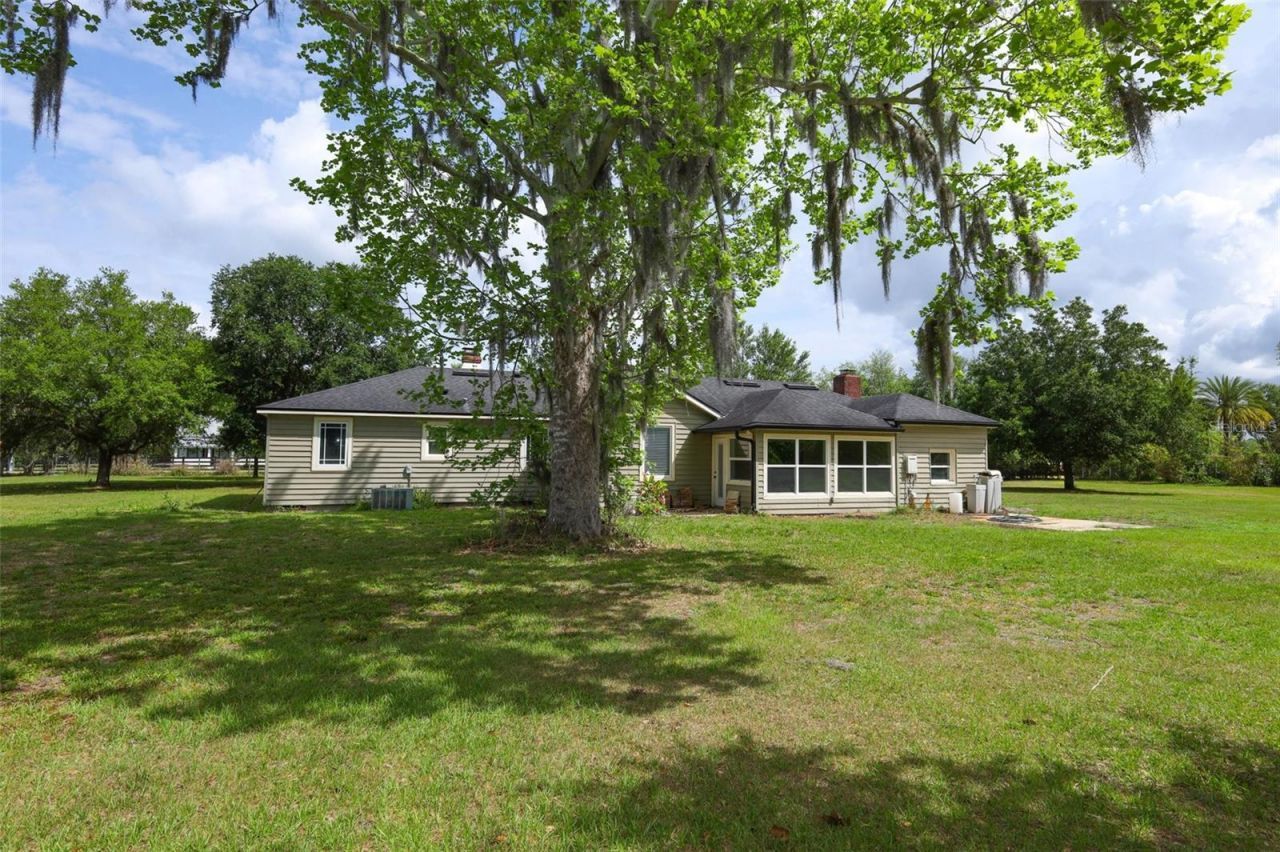 665 Lake Mills Road , Chuluota, FL 32766 Photo