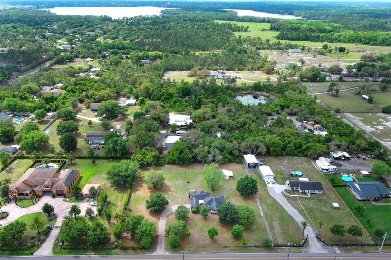 665 Lake Mills Road, Chuluota, FL 32766 Photo