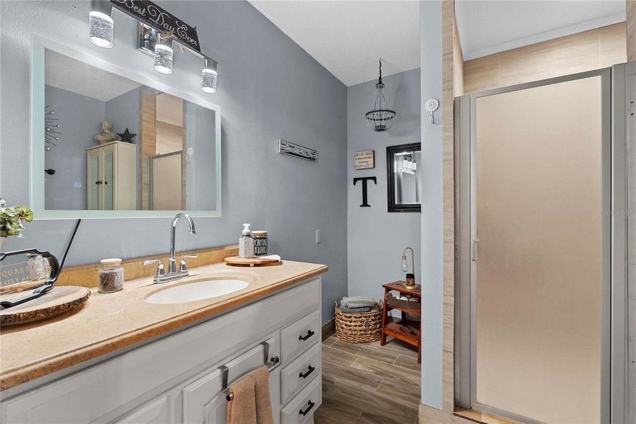 443 N High Street , Lake Helen, FL 32744 Photo