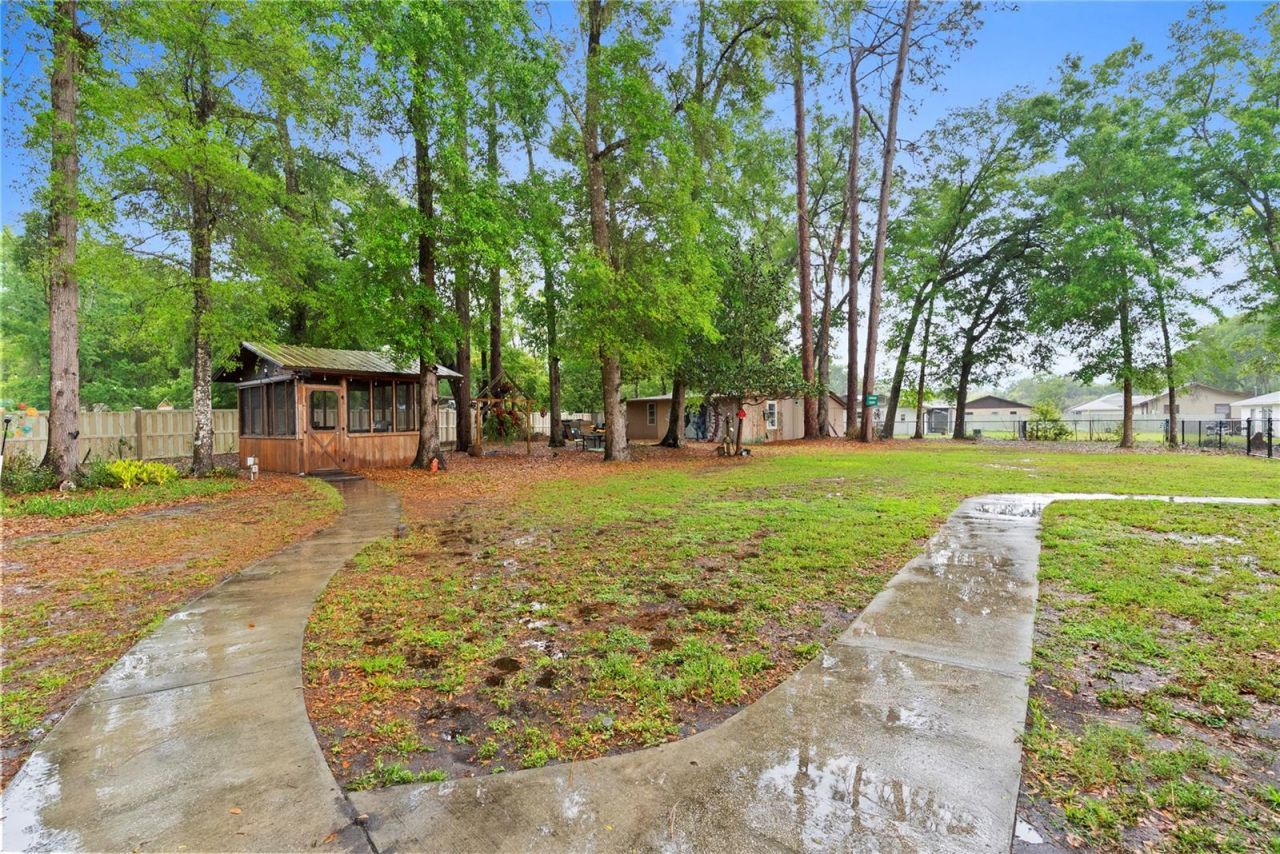 443 N High Street , Lake Helen, FL 32744 Photo