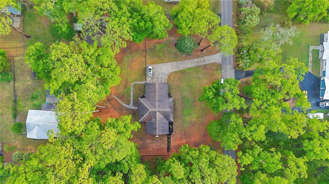 443 N High Street , Lake Helen, FL 32744 Photo