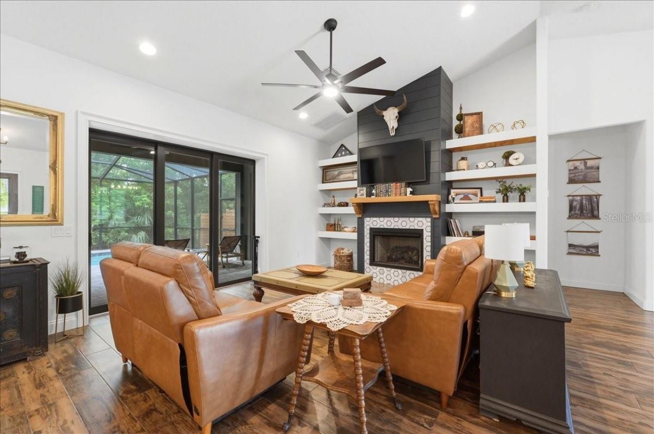 6422 Forestwood Drive W, Lakeland, FL 33811 Photo