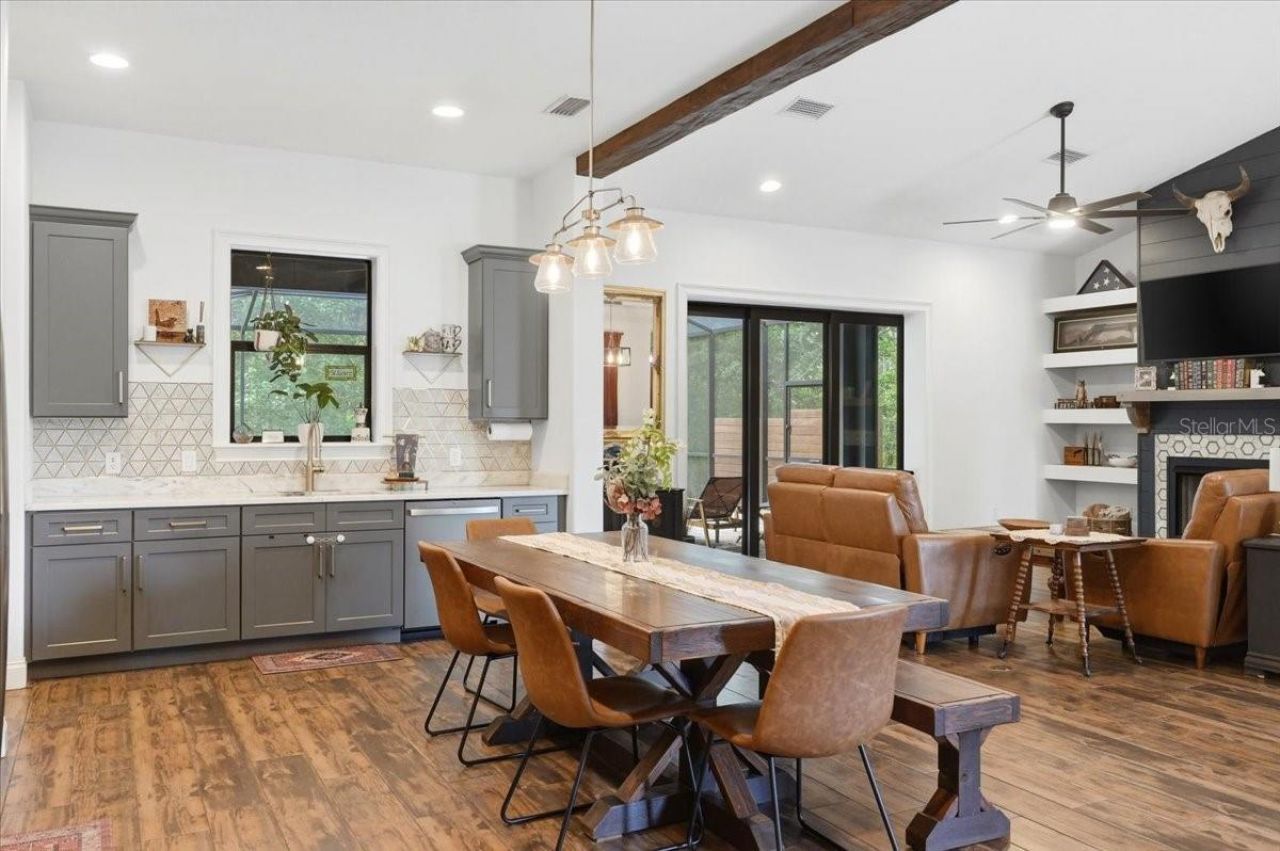 6422 Forestwood Drive W, Lakeland, FL 33811 Photo