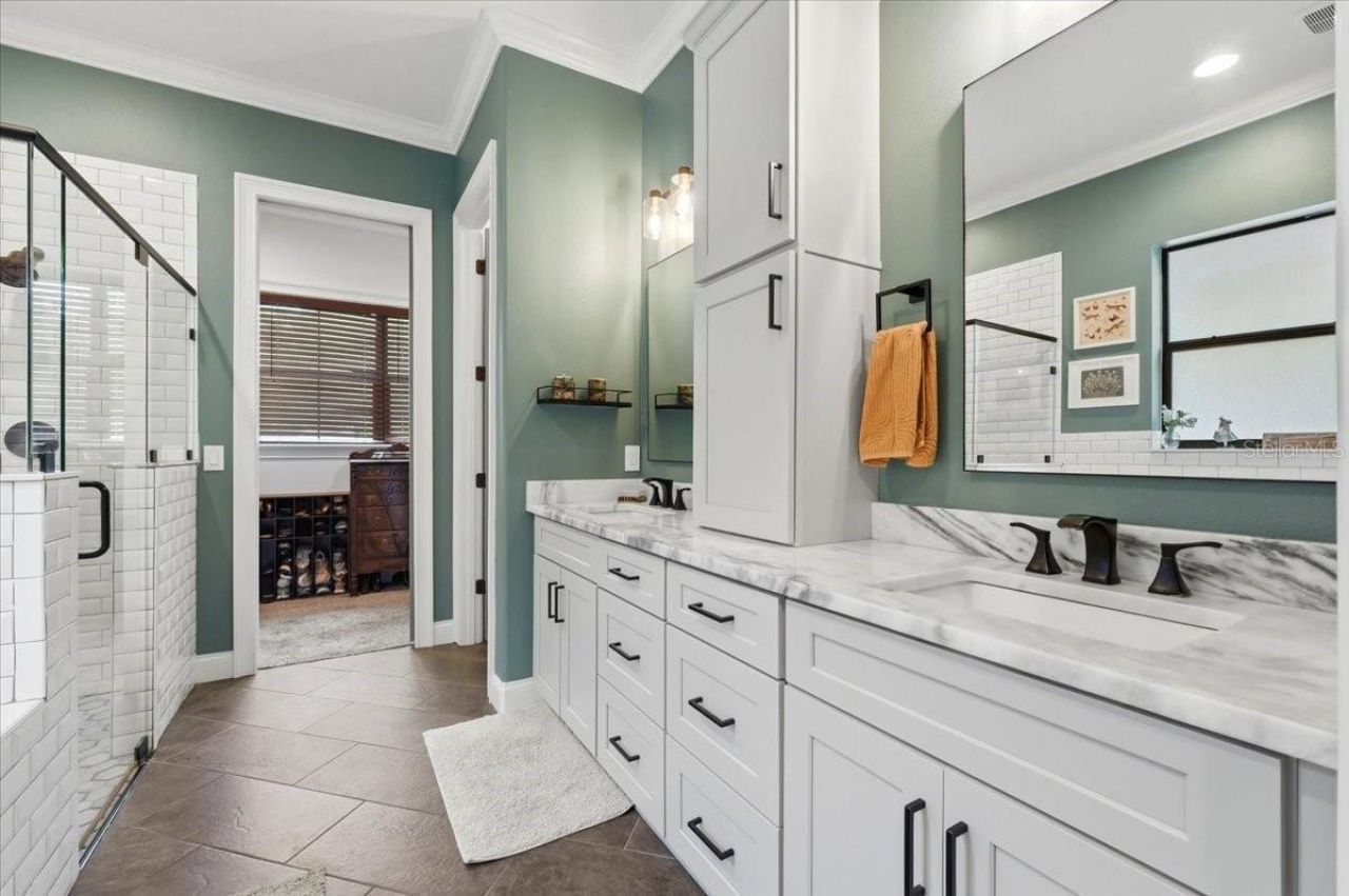 6422 Forestwood Drive W, Lakeland, FL 33811 Photo