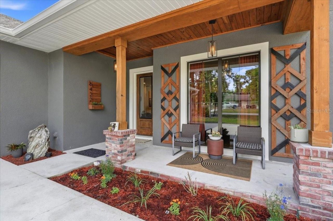 6422 Forestwood Drive W, Lakeland, FL 33811 Photo