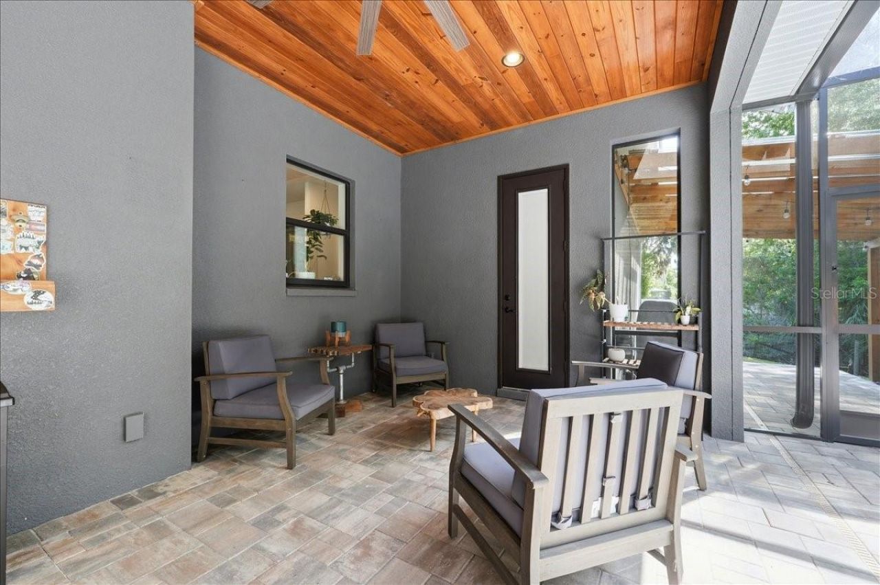 6422 Forestwood Drive W, Lakeland, FL 33811 Photo