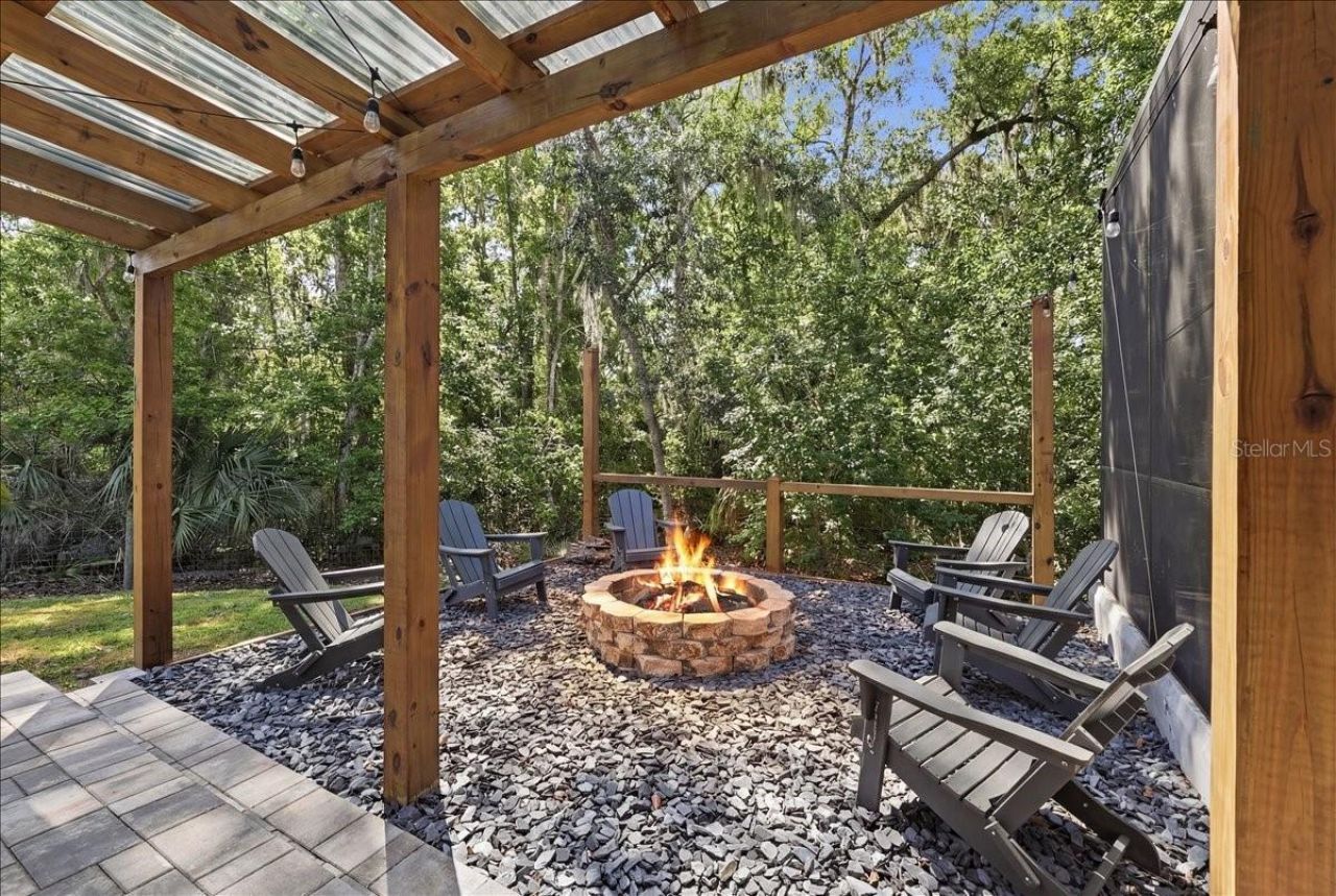 6422 Forestwood Drive W, Lakeland, FL 33811 Photo