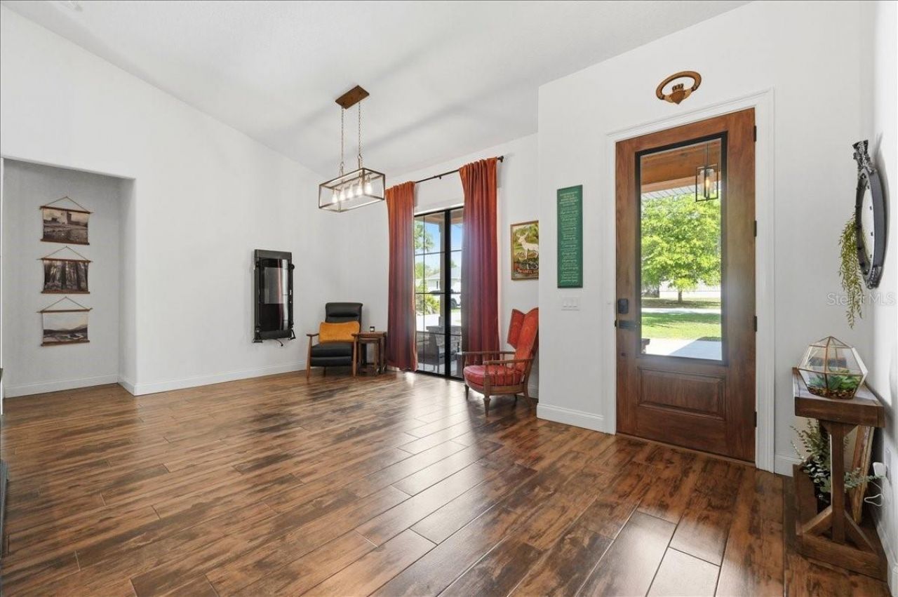 6422 Forestwood Drive W, Lakeland, FL 33811 Photo