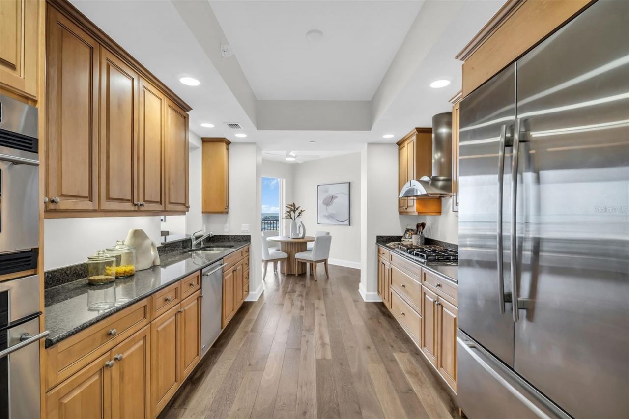 300 Beach Drive Ne, Unit 2604, Saint Petersburg, FL 33701 Photo