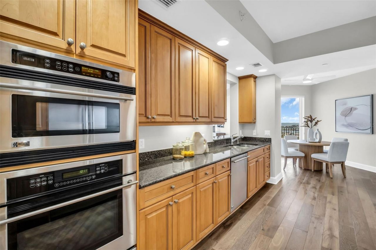 300 Beach Drive Ne, Unit 2604, Saint Petersburg, FL 33701 Photo