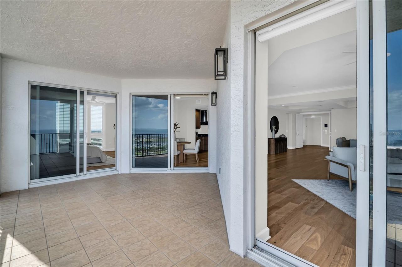 300 Beach Drive Ne, Unit 2604, Saint Petersburg, FL 33701 Photo