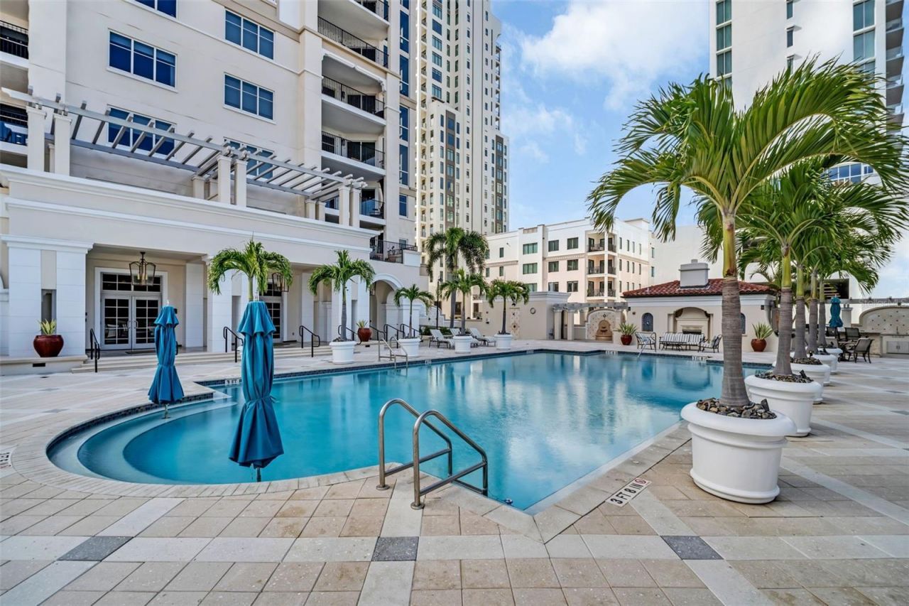 300 Beach Drive Ne, Unit 2604, Saint Petersburg, FL 33701 Photo