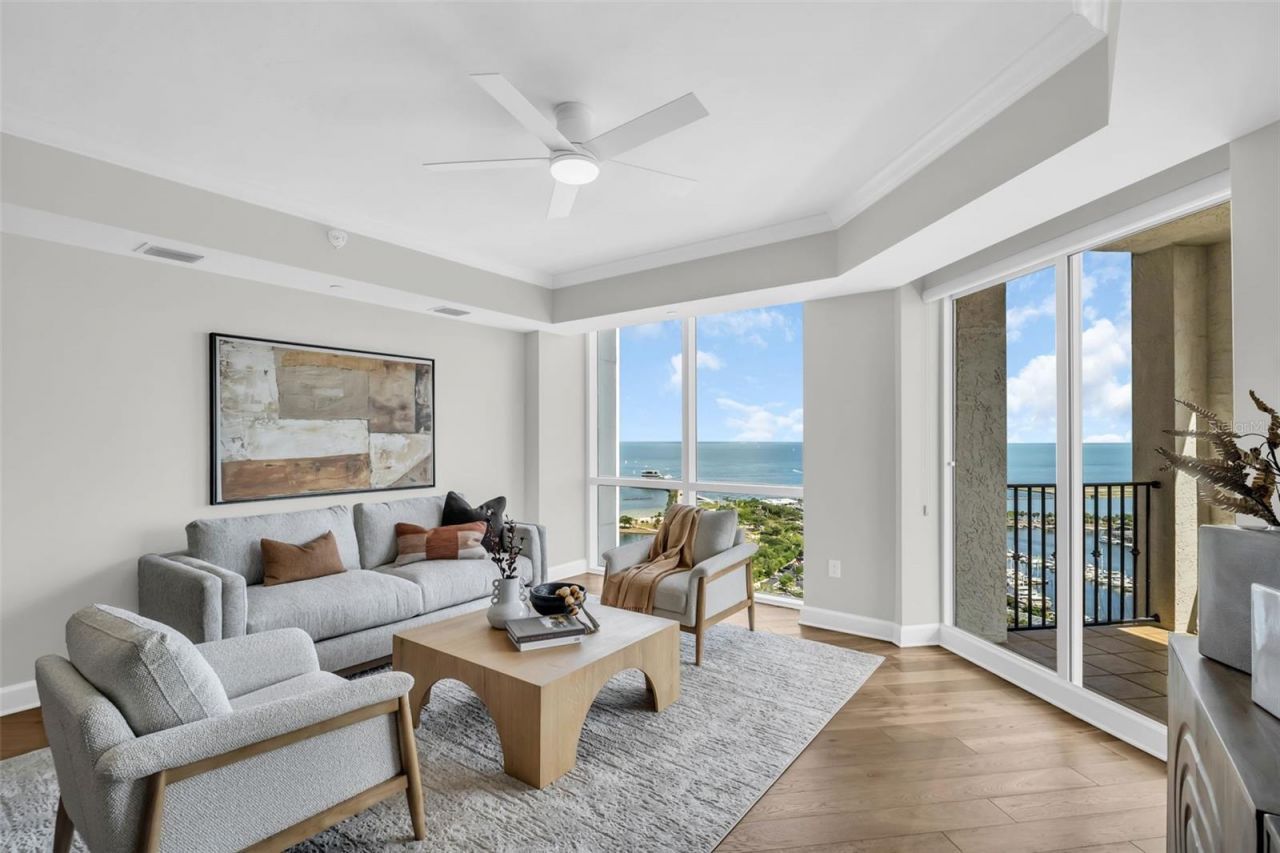 300 Beach Drive Ne, Unit 2604, Saint Petersburg, FL 33701 Photo
