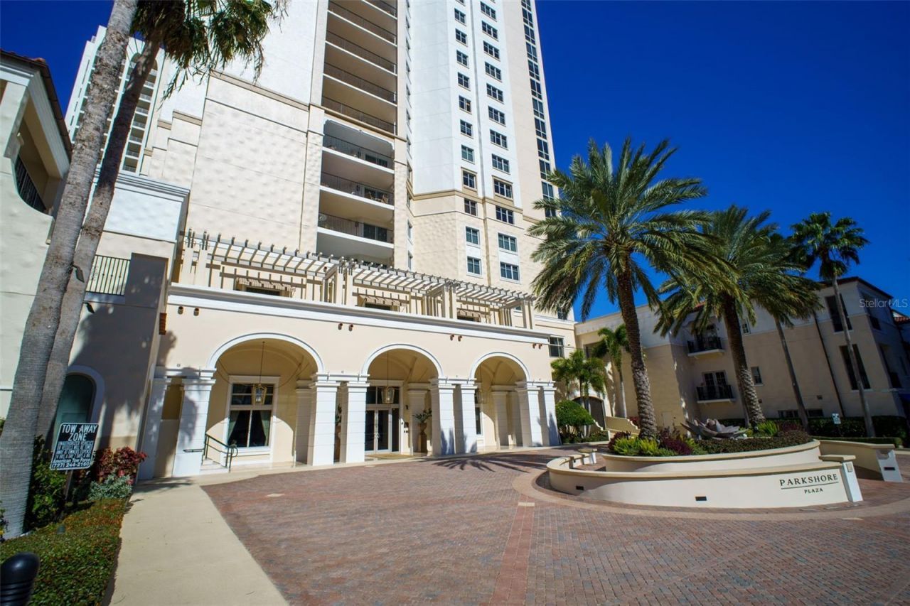 300 Beach Drive Ne, Unit 2604, Saint Petersburg, FL 33701 Photo