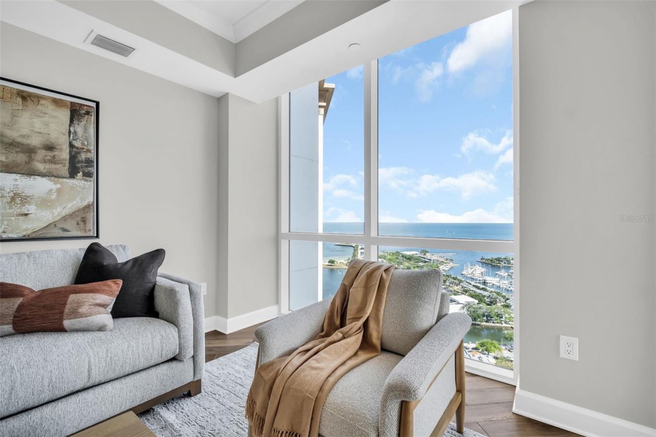 300 Beach Drive Ne, Unit 2604, Saint Petersburg, FL 33701 Photo