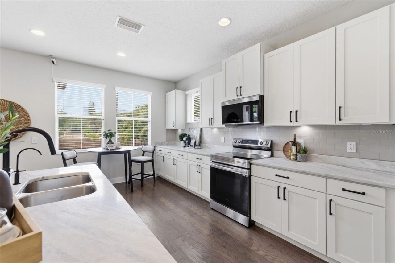 521 12th Avenue S, Saint Petersburg, FL 33701 Photo