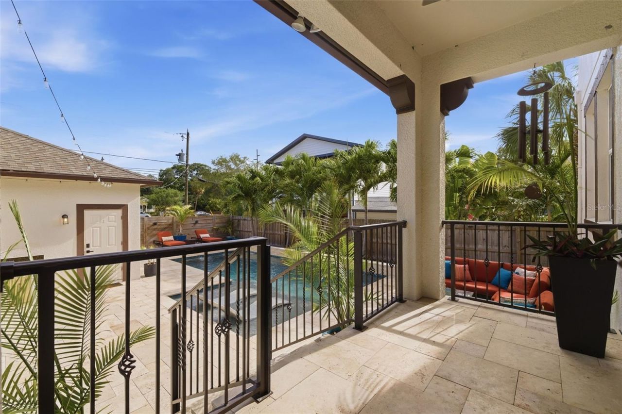 521 12th Avenue S, Saint Petersburg, FL 33701 Photo