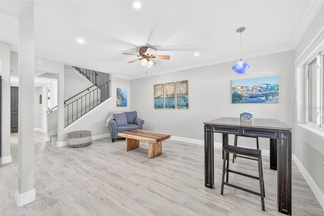6747 Cape Hatteras Way Ne, Unit 3, Saint Petersburg, FL 33702 Photo
