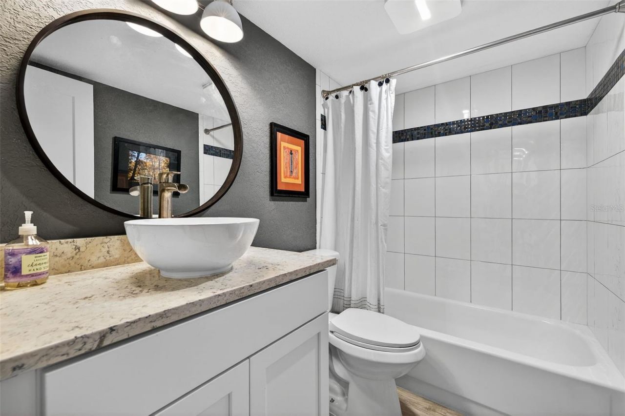 6747 Cape Hatteras Way Ne, Unit 3, Saint Petersburg, FL 33702 Photo