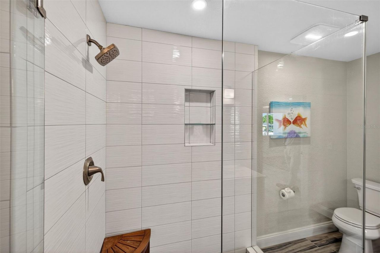 6747 Cape Hatteras Way Ne, Unit 3, Saint Petersburg, FL 33702 Photo