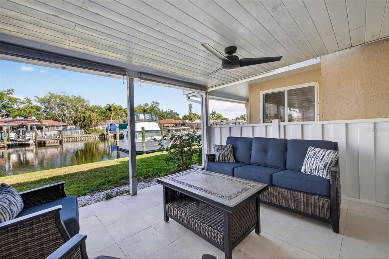 6747 Cape Hatteras Way Ne, Unit 3, Saint Petersburg, FL 33702 Photo