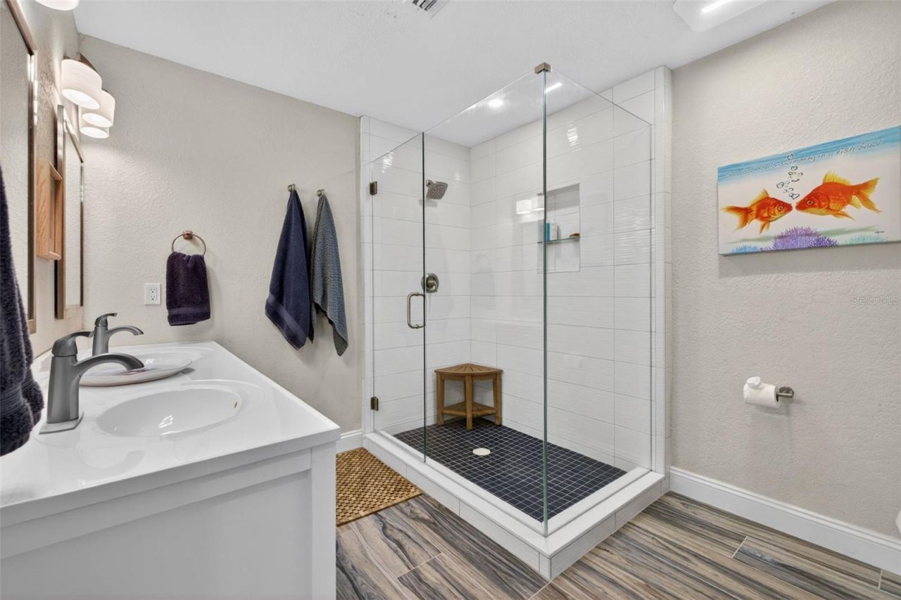 6747 Cape Hatteras Way Ne, Unit 3, Saint Petersburg, FL 33702 Photo