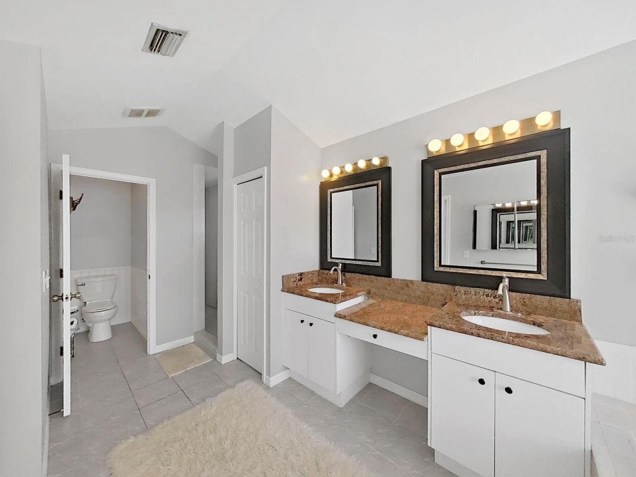 1083 Misty Hollow Lane , Tarpon Springs, FL 34688 Photo