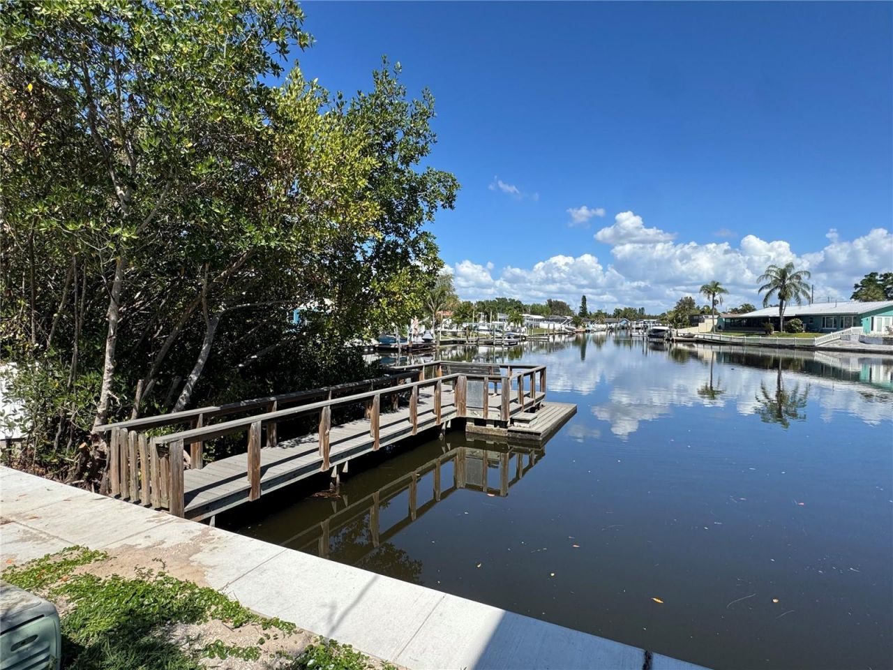 350 79th Avenue N, Unit 330, Saint Petersburg, FL 33702 Photo