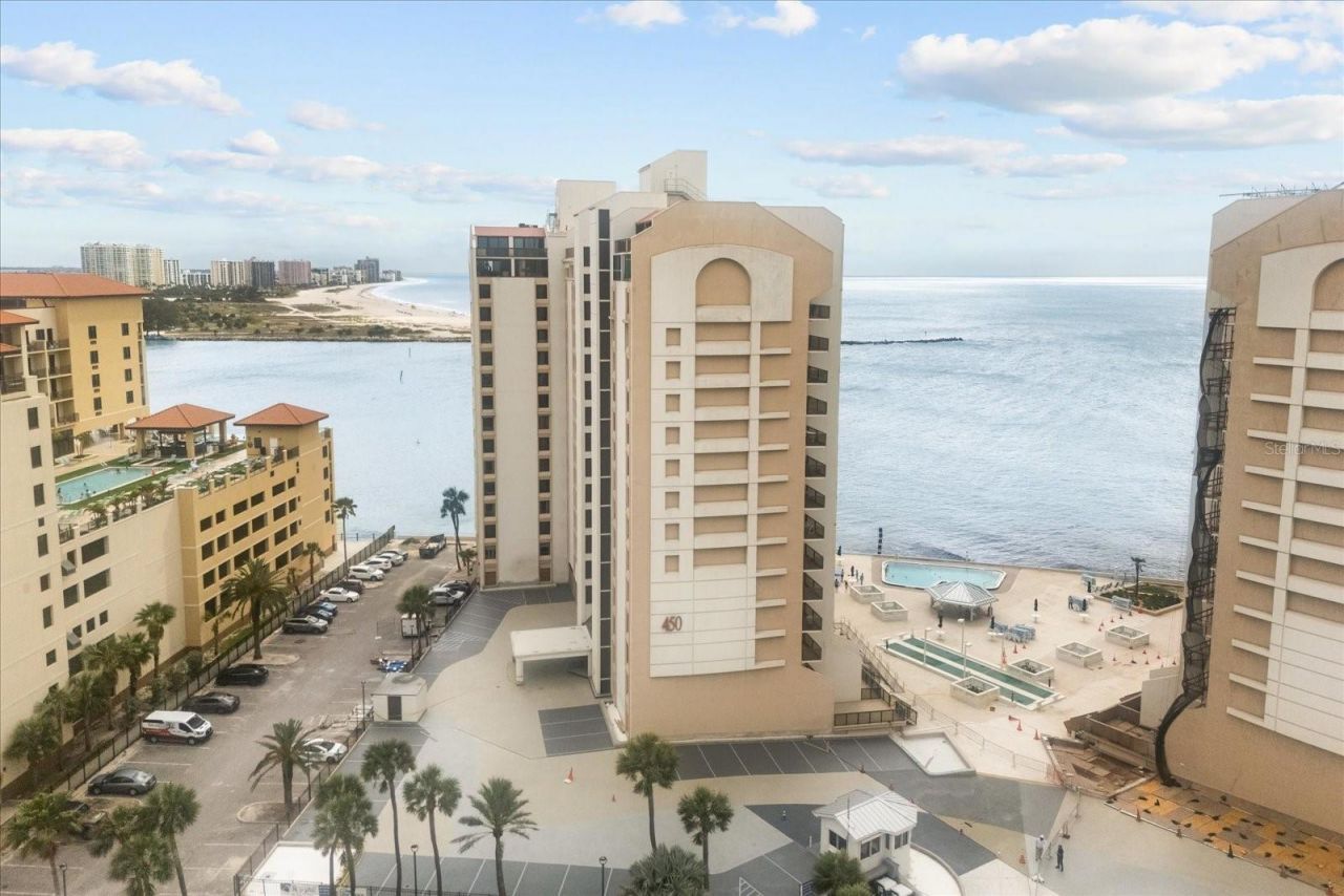 450 S Gulfview Boulevard, Unit 802, Clearwater Beach, FL 33767 Photo