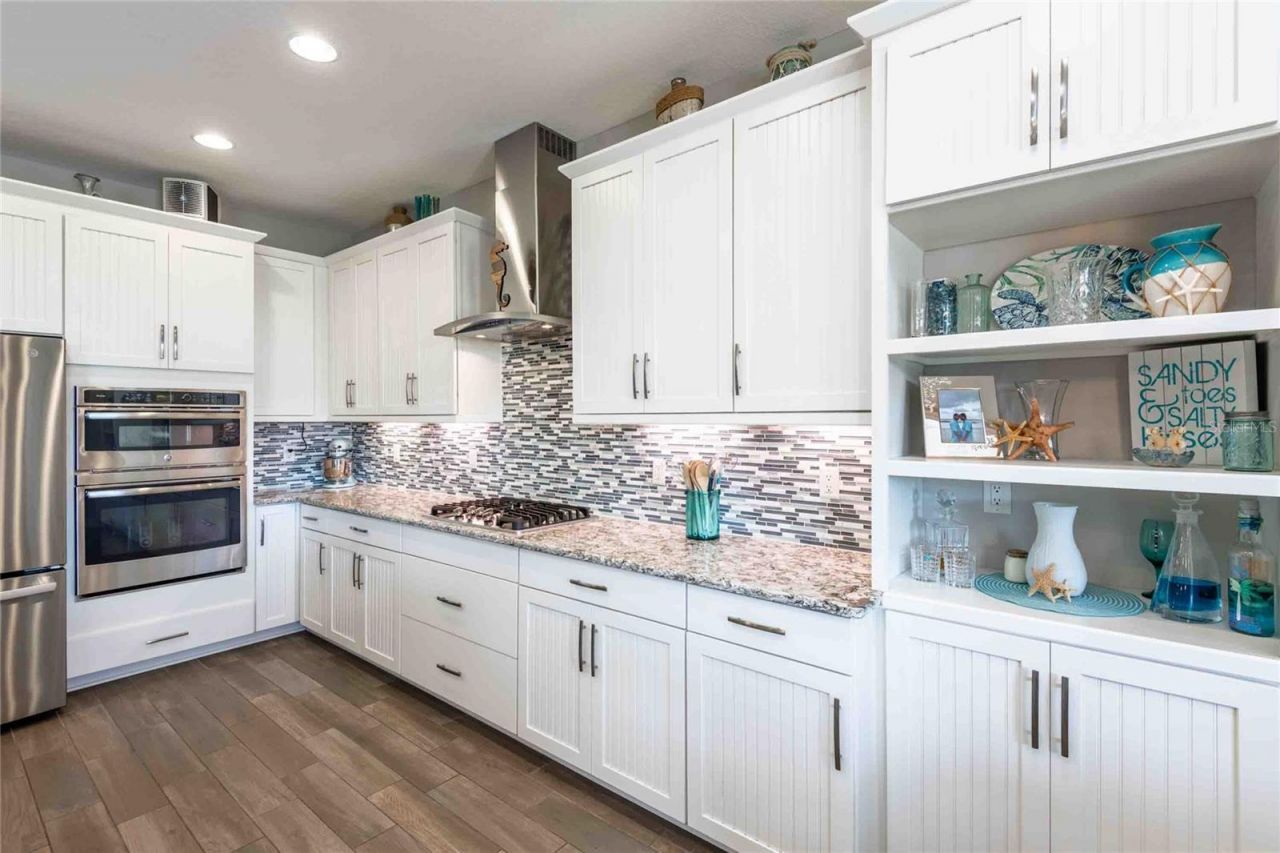 8306 Bluevine Sky Drive, Land O Lakes, FL 34637 Photo