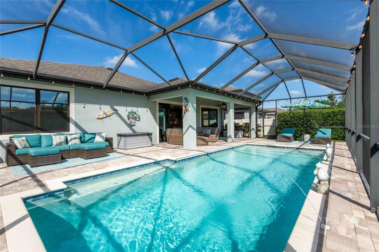 8306 Bluevine Sky Drive, Land O Lakes, FL 34637 Photo