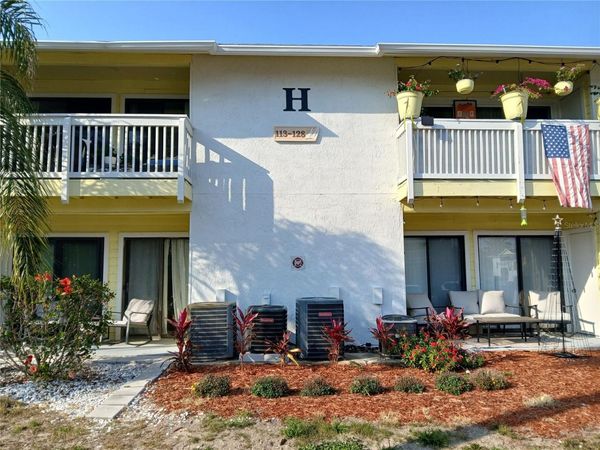 455 ALT 19 S, Unit 121, PALM HARBOR, FL 34683