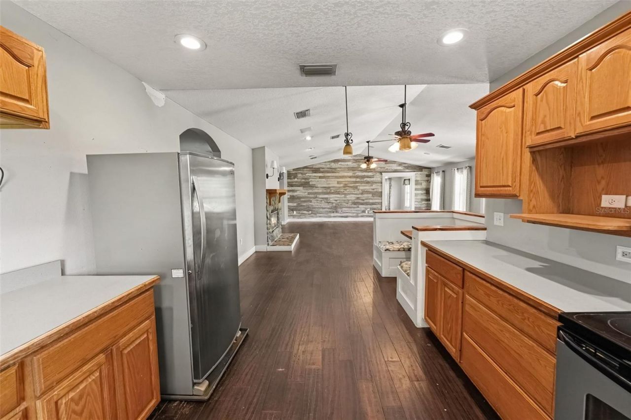 1740 Bayshore Drive, Terra Ceia, FL 34250 Photo