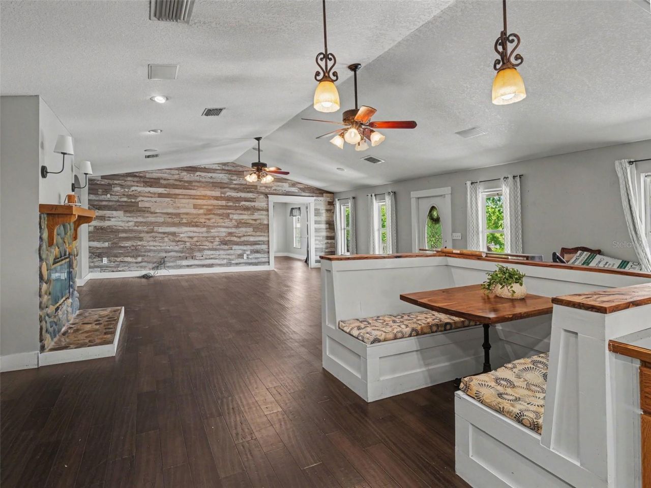 1740 Bayshore Drive, Terra Ceia, FL 34250 Photo