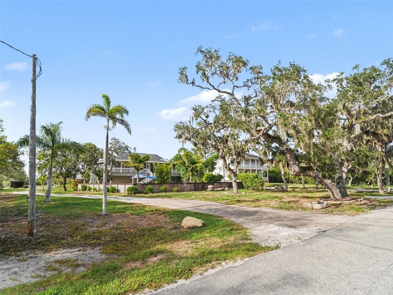 1740 Bayshore Drive, Terra Ceia, FL 34250 Photo