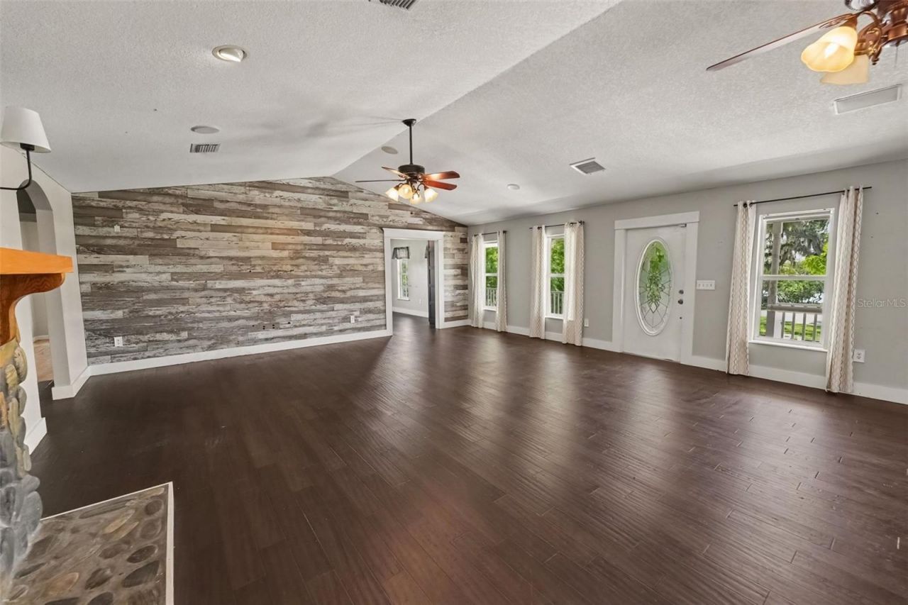 1740 Bayshore Drive, Terra Ceia, FL 34250 Photo