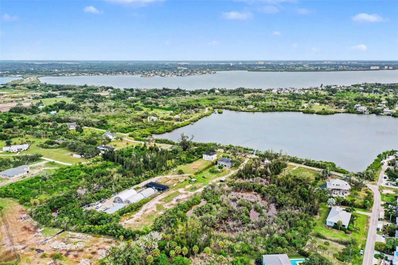 1740 Bayshore Drive, Terra Ceia, FL 34250 Photo