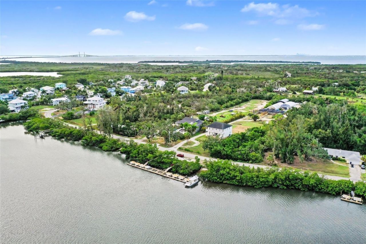 1740 Bayshore Drive, Terra Ceia, FL 34250 Photo
