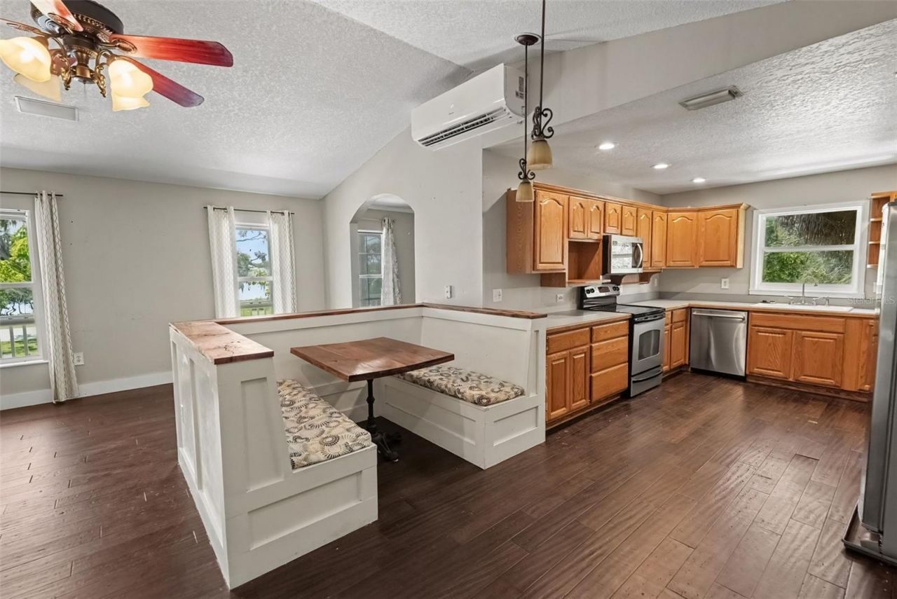 1740 Bayshore Drive, Terra Ceia, FL 34250 Photo