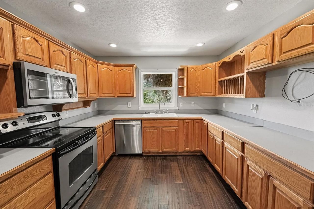 1740 Bayshore Drive, Terra Ceia, FL 34250 Photo