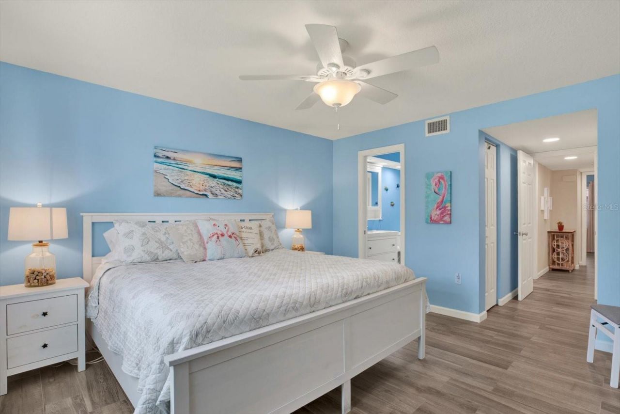 4307 Gulf Drive , Unit 103, Holmes Beach, FL 34217 Photo
