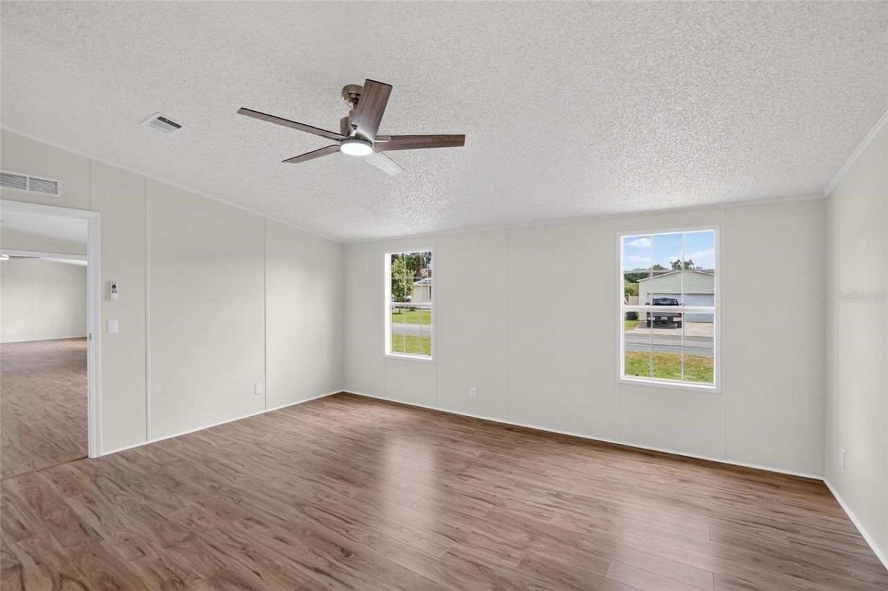 9150 Wood Terrace Drive , Tampa, FL 33637 Photo