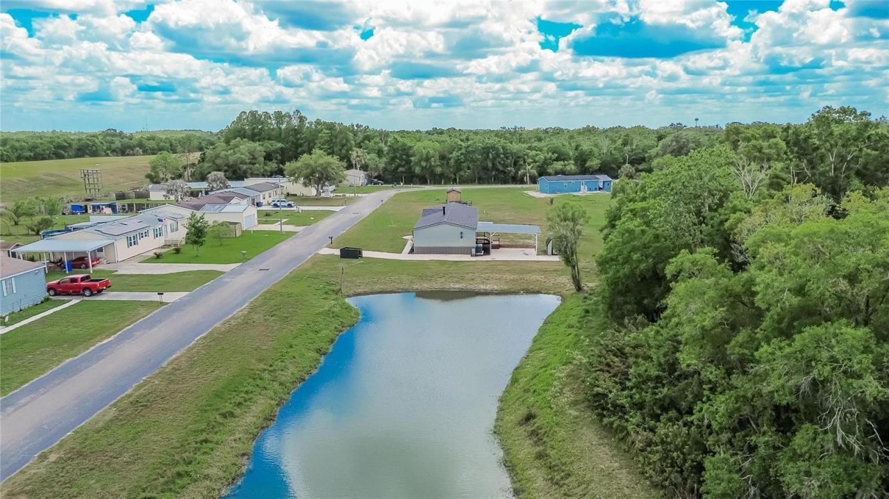 9150 Wood Terrace Drive , Tampa, FL 33637 Photo