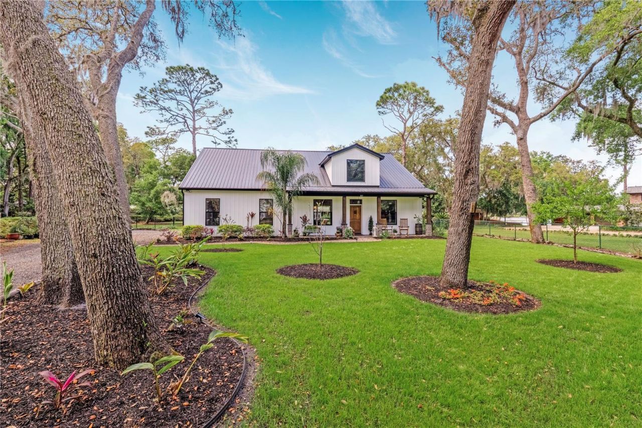 805 Bay Tree Circle, Deland, FL 32724 Photo