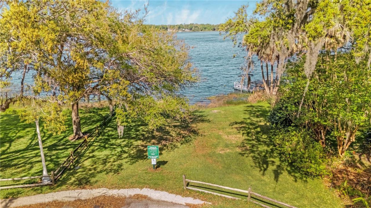 805 Bay Tree Circle, Deland, FL 32724 Photo